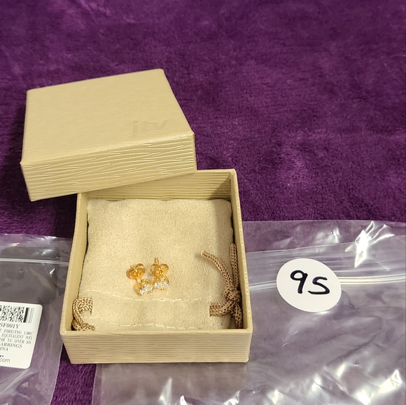 14k Moissanite Yellow Gold Over Sterling Silver Stud Earrings 1.00ctw DEW - Picture 5 of 8